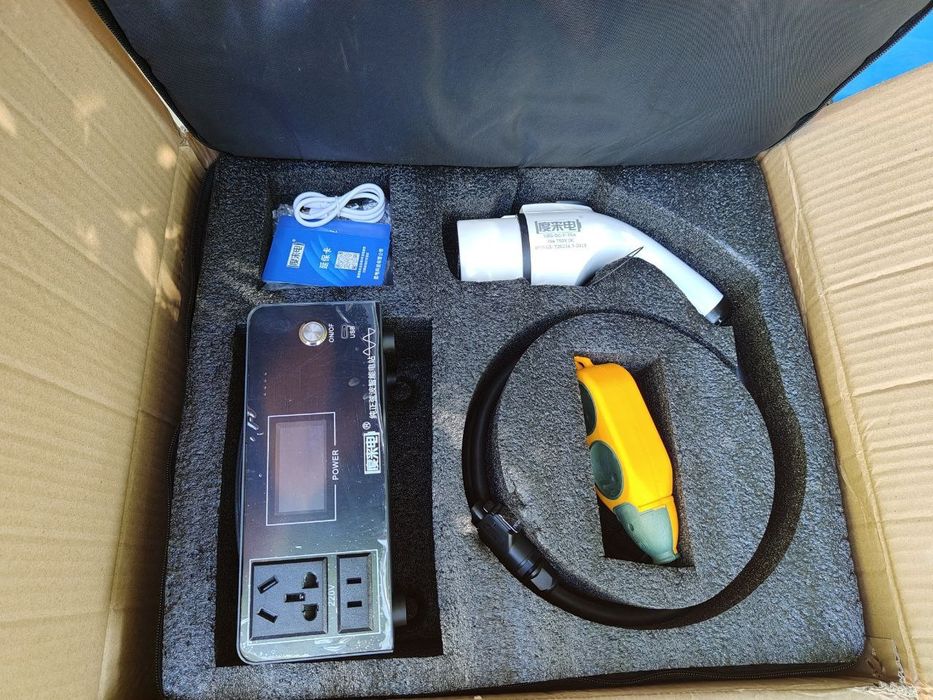 Інвертор автомобільний китай авто інвектор