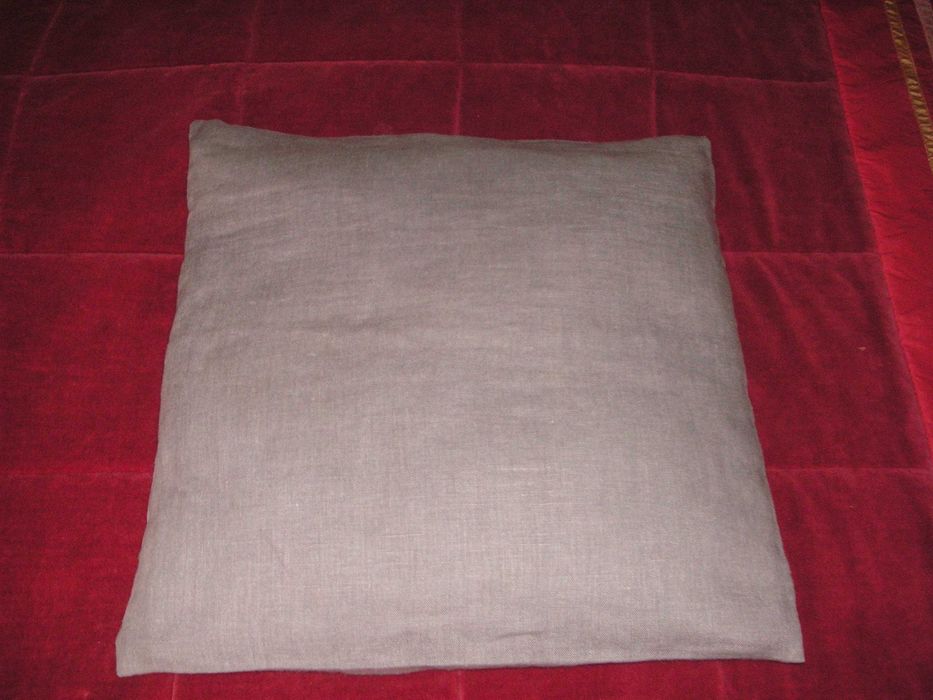 Capa para Almofada Ikea e Capa / Coxins para Cadeiras ( Quatro )