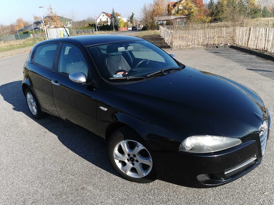 Samochód osobowy Alfa Romeo 147