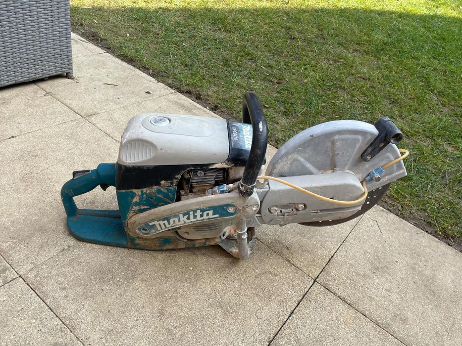 Makita dpc6410 pila do ciecia betonu