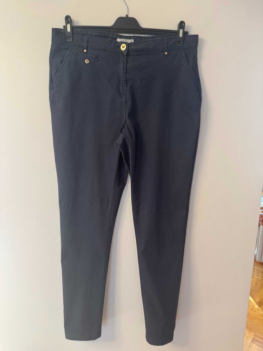 Granatowe spodnie chinos QUIOSQUE 40 bawełna