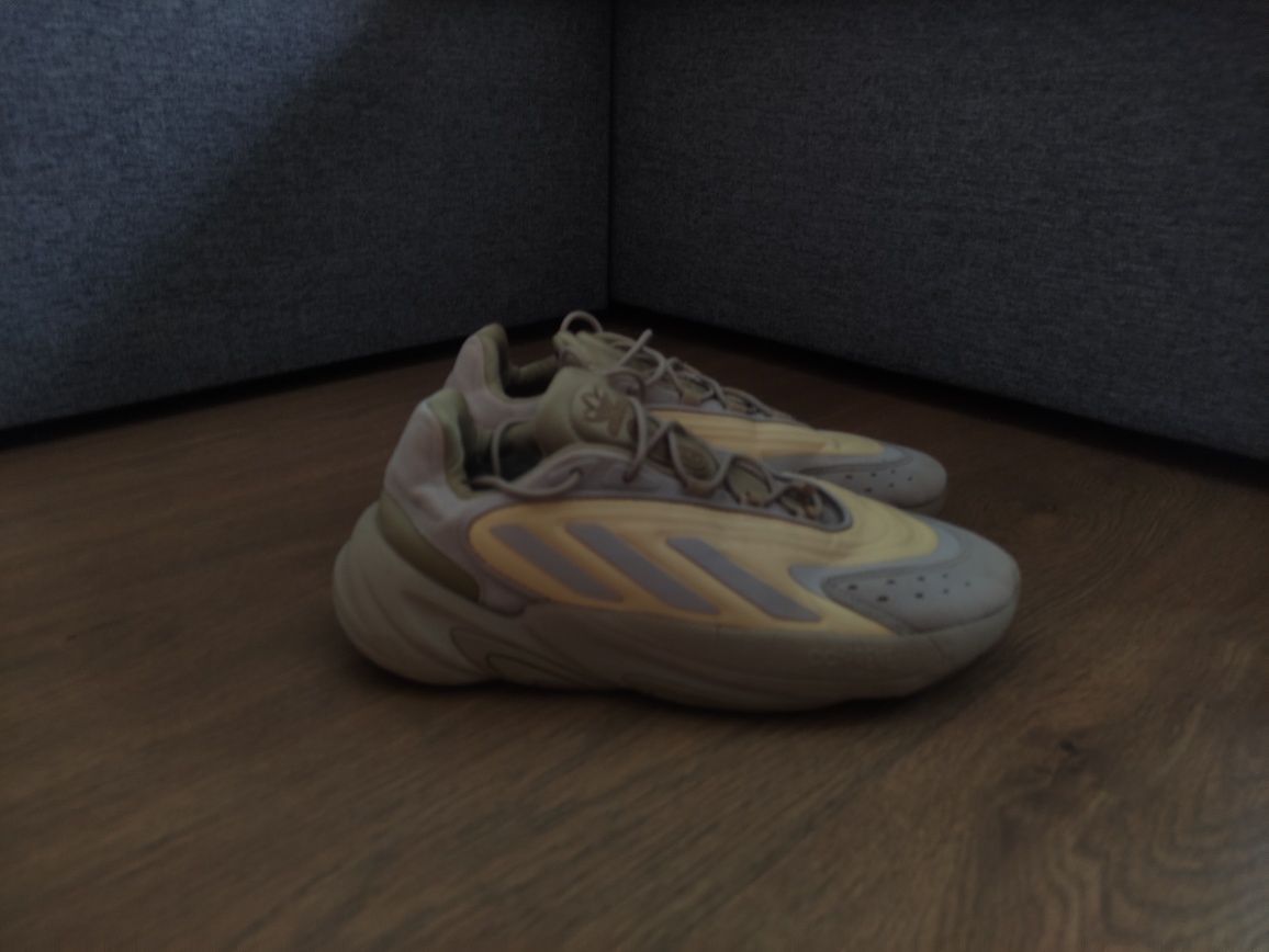 Adidas ozelia оригінал