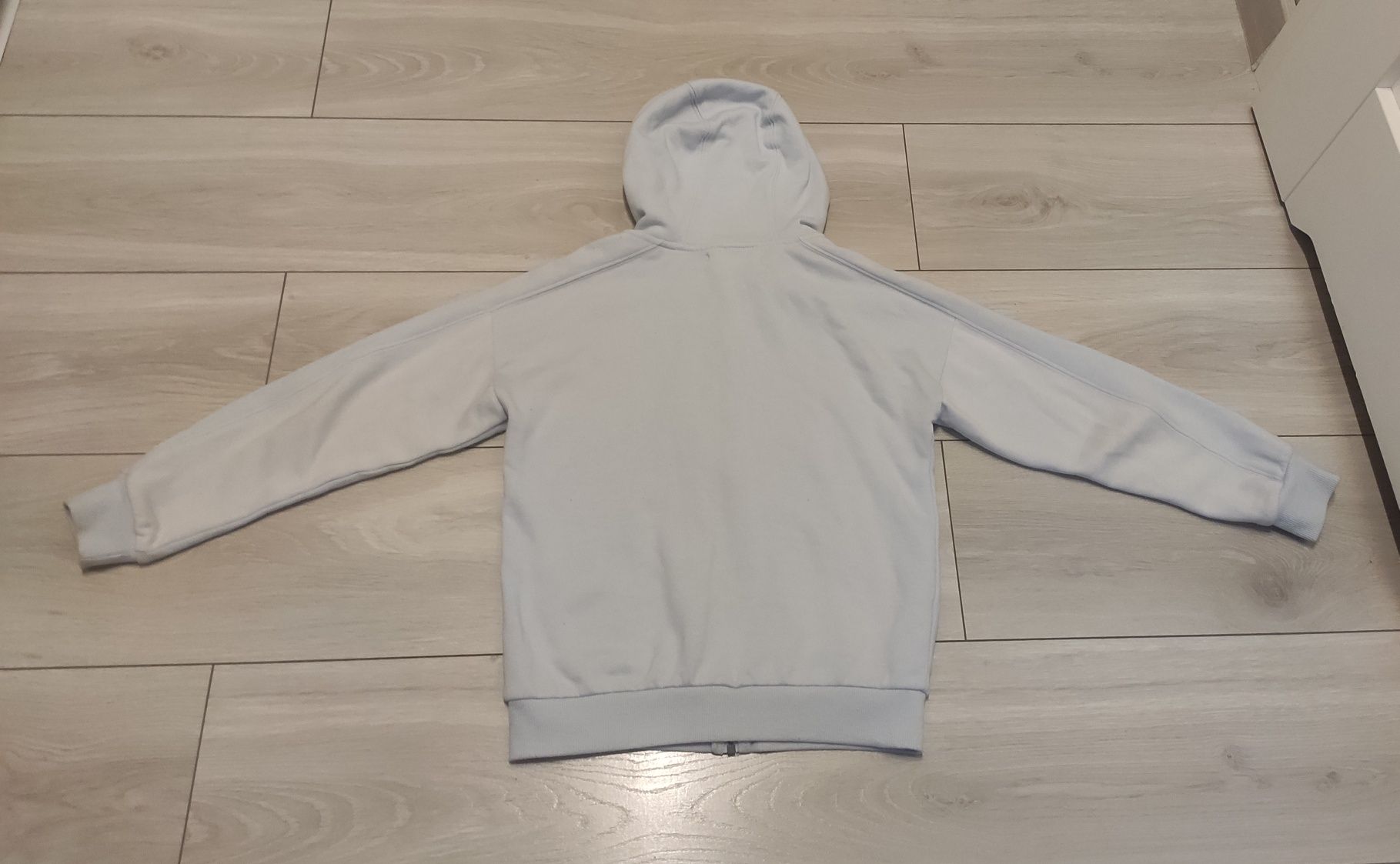 Reserved bluza niebieska rozmiar 134