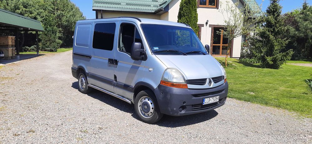 Renault Master 2.5 DCI 120KM L1H1 7 osobowy