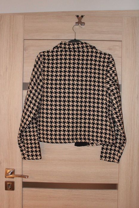 Kurtka / żakiet w pepitkę beżowo czarna  rozmiar s Nowa mohito