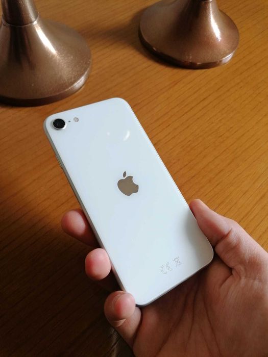 iPhone SE 2020 4.7" 64GB Branco - como novo