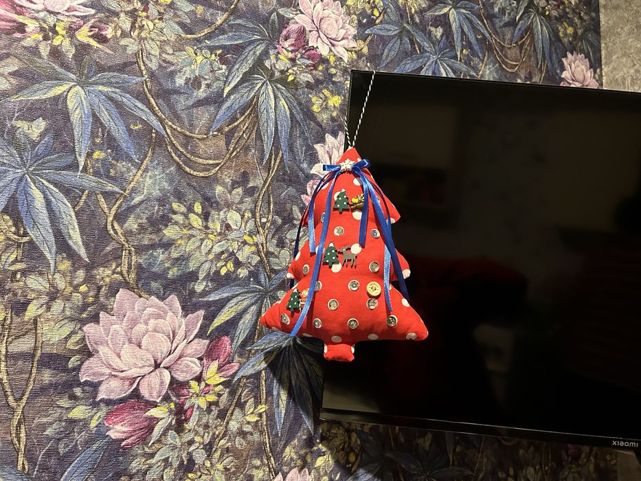 Ялинка декор новорічний різдво миколай подарунок