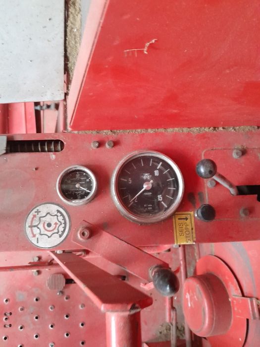 Продам комбайн MF 307