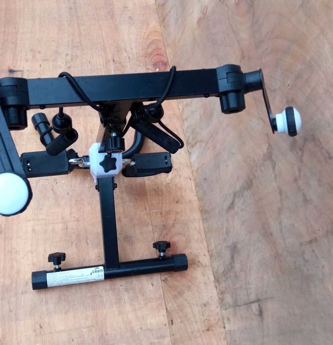 Велотренажер з еспандерами Crivit, з Європи