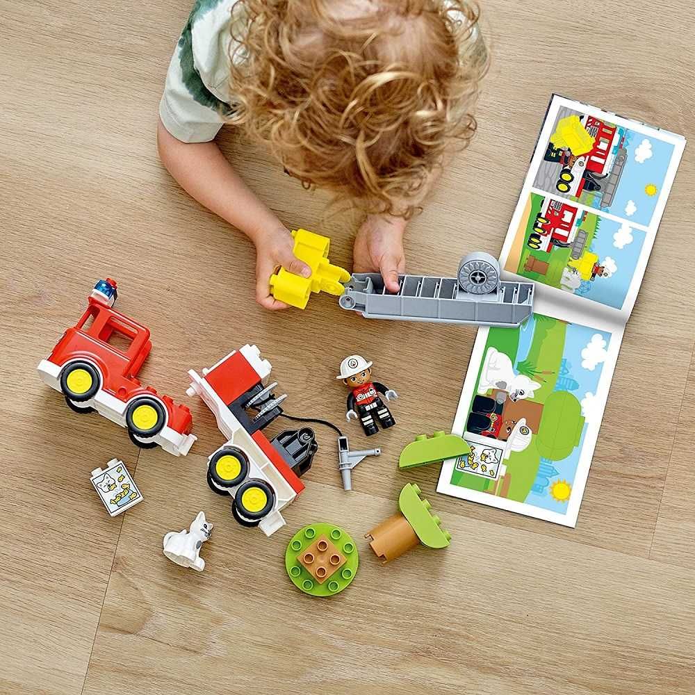 Klocki LEgo Duplo 10969 Wóz strażacki