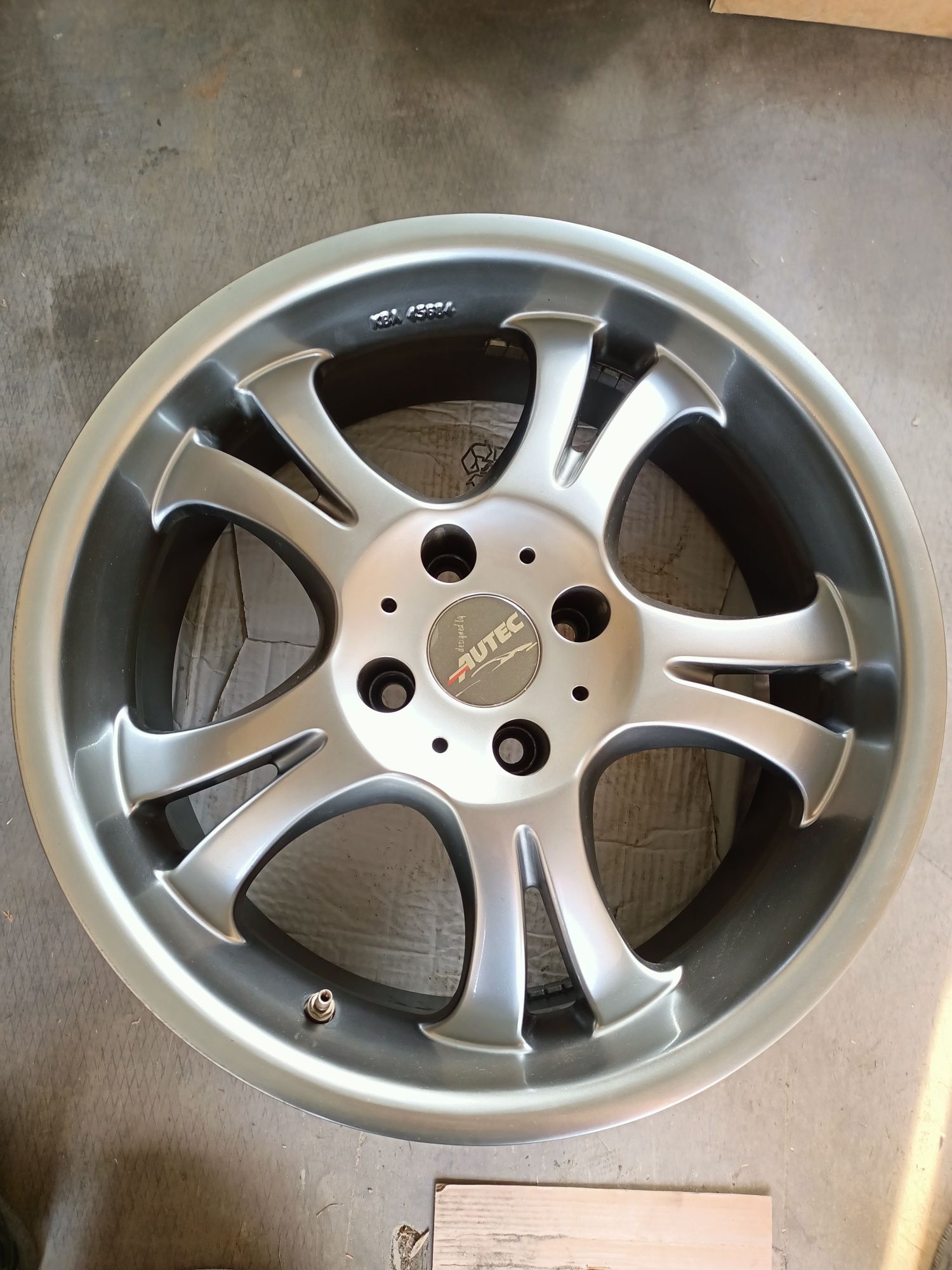 Felgi 17' 4x108 ET18