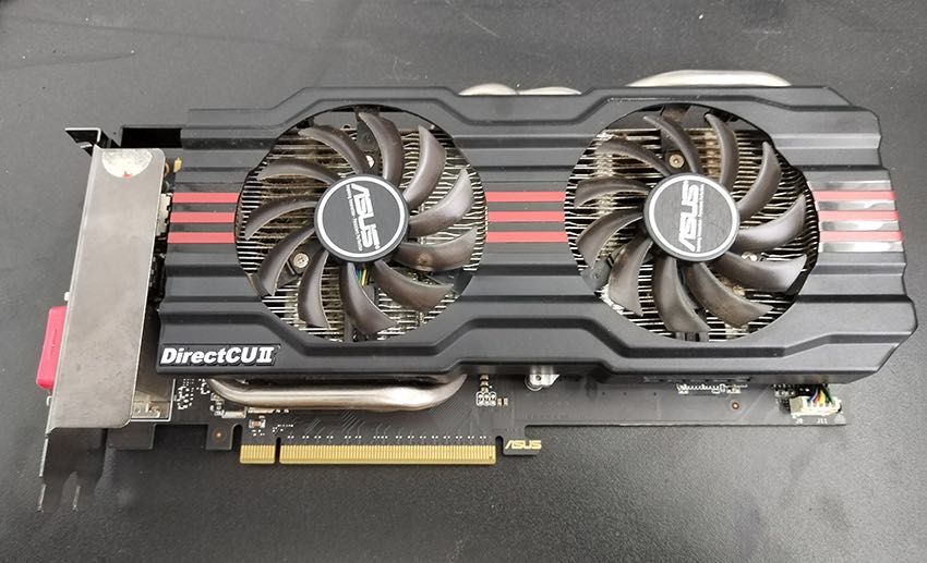 Asus DirectCUII Nvidia GTX 660 2gb Win e Mac Os