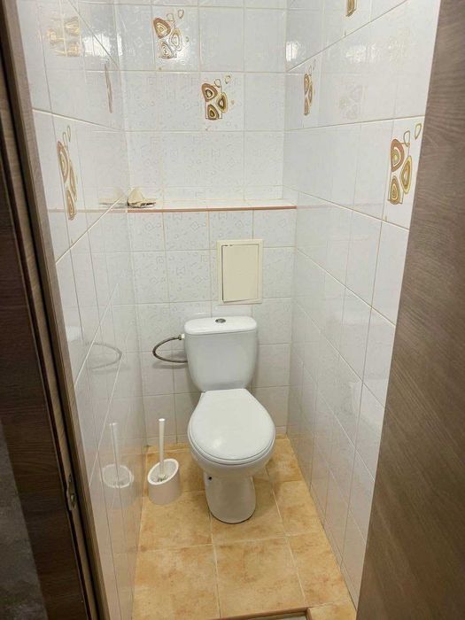 41487 Продається світла 2-кімнатна квартира у Пд-Зх районі!