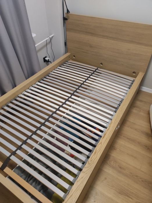 Łóżko Malm z okleiną dębową 120x200