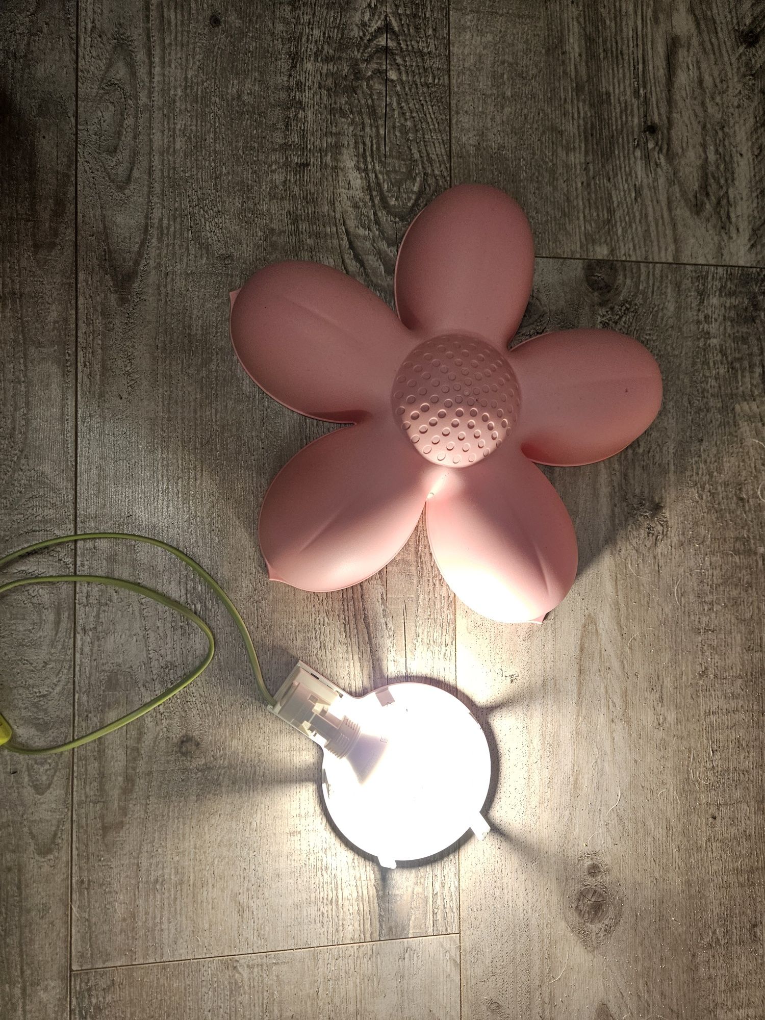 Lampa żyrandol ikea kwiat Smila Blomma
