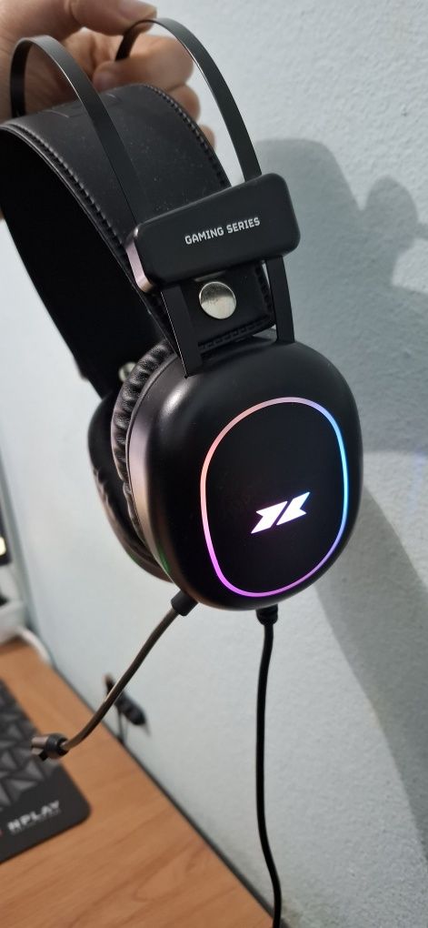 Auscultadores Gaming RGB Novos