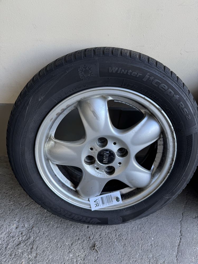 Jante 15” mini r56 4x100 com pneus impecaveis