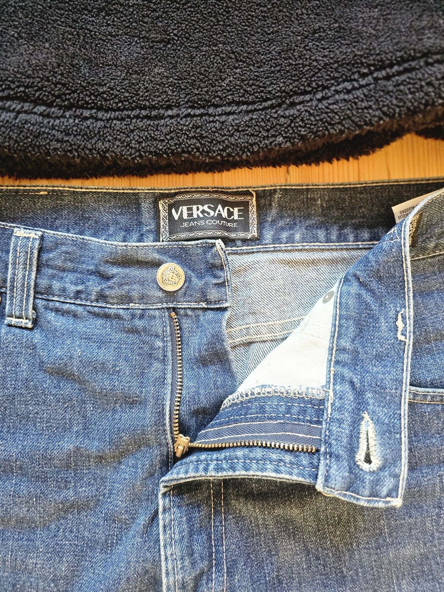Джинси , штани , костюм , Versace , Версачі