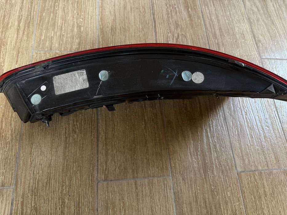 Задние фонари Audi Q5 FY 80A