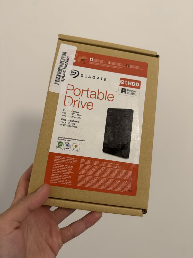 Новий Seagate Portable 2TB External Hard Drive