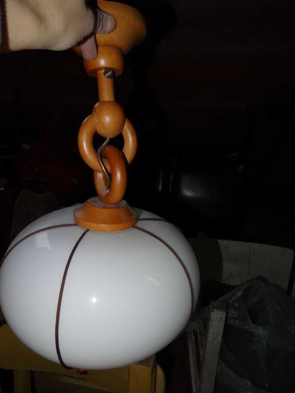 Lampa do pokoju, przedpokoju 1 żarówka