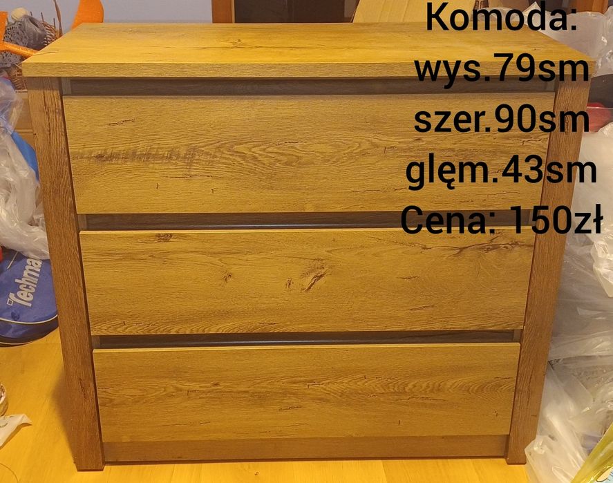 Sprzedam komodę w bardzo dobrym stanie.