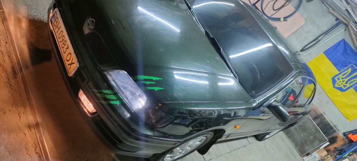 Nissan Maxima 2.0