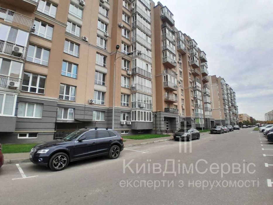 продаж квартири ЖК Кришталеві джерела Феофанія Голосіївський