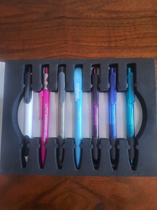 OKAZJA Nowe długopisy autoamtyczne super jakość artykuły szkolne biuro