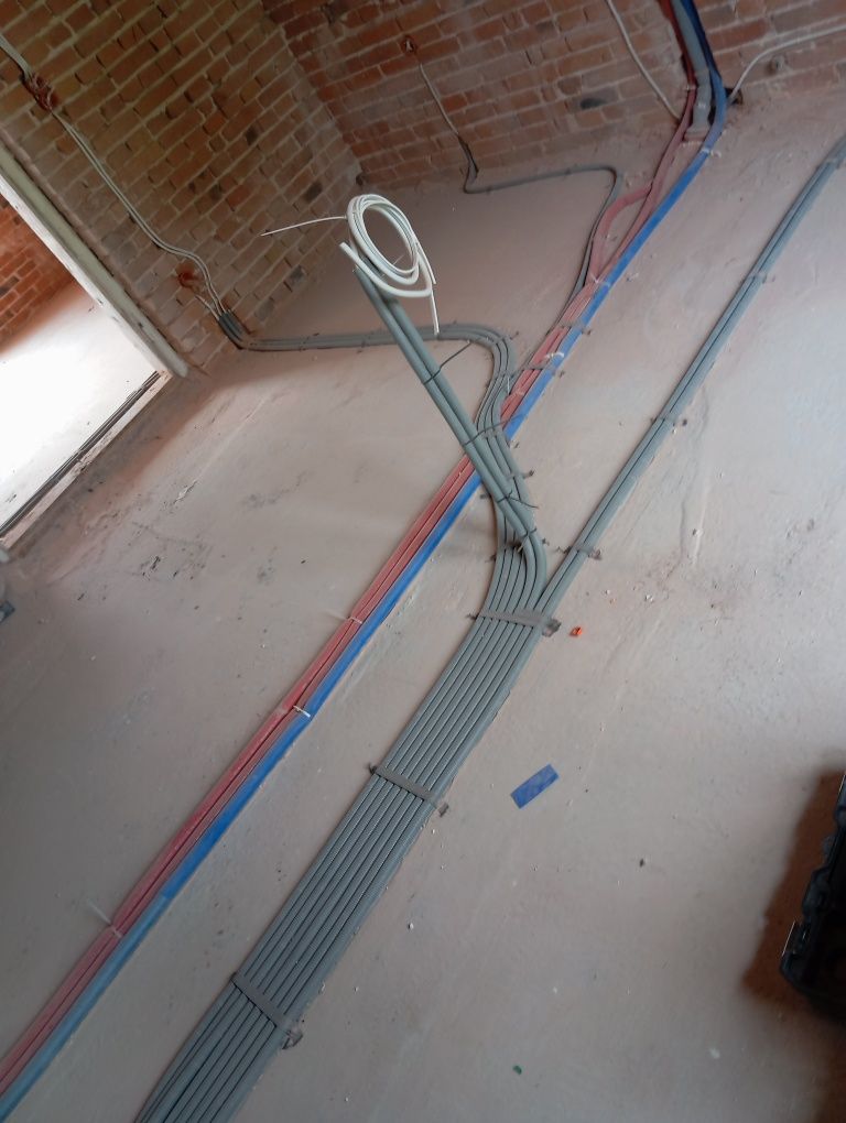 Usługi elektryczne instalacje elektryczne naprawa elektronarzędzi