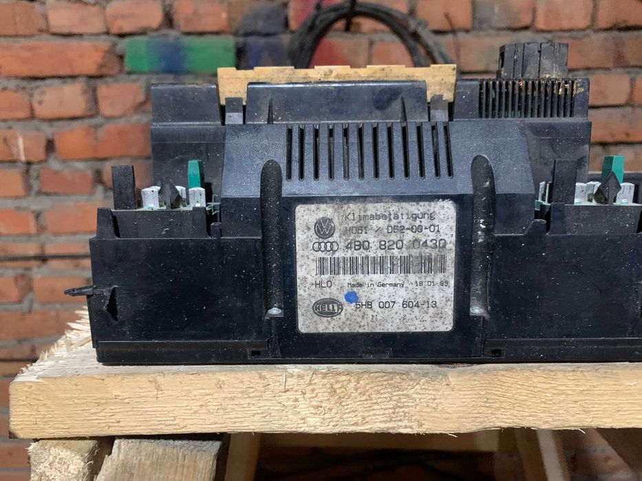 Блок клімату для Audi A6 C5 A6C5 4B0820043Q з розборки