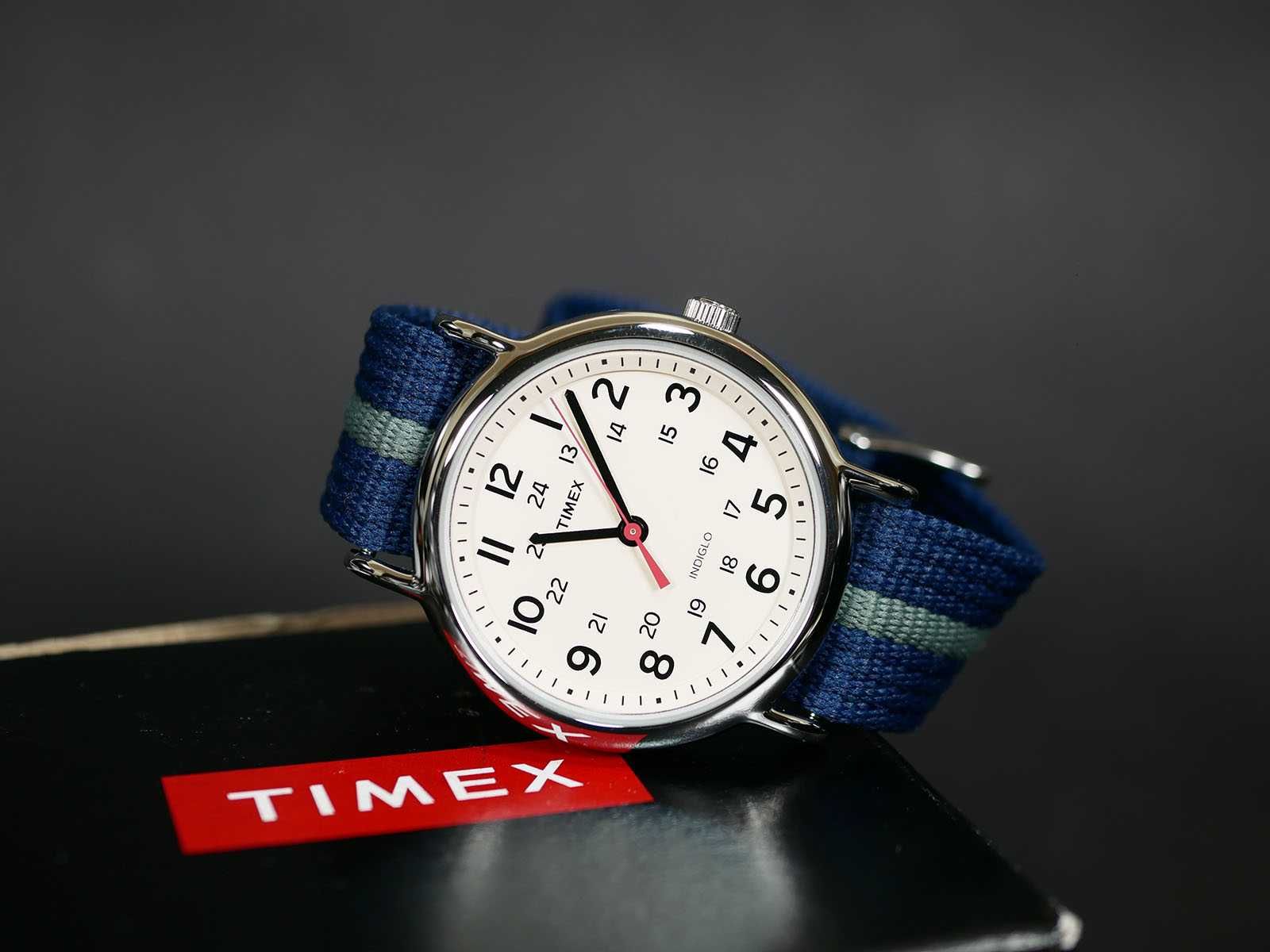 Timex T2N654 Weekender Ø38мм с синим нейлоновым ремешком
