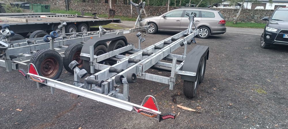 przyczepa serwis motorowodny bandziormarine naprawa silniki zaburtowe