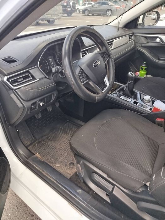 Автомобіль JAC J 7 2021