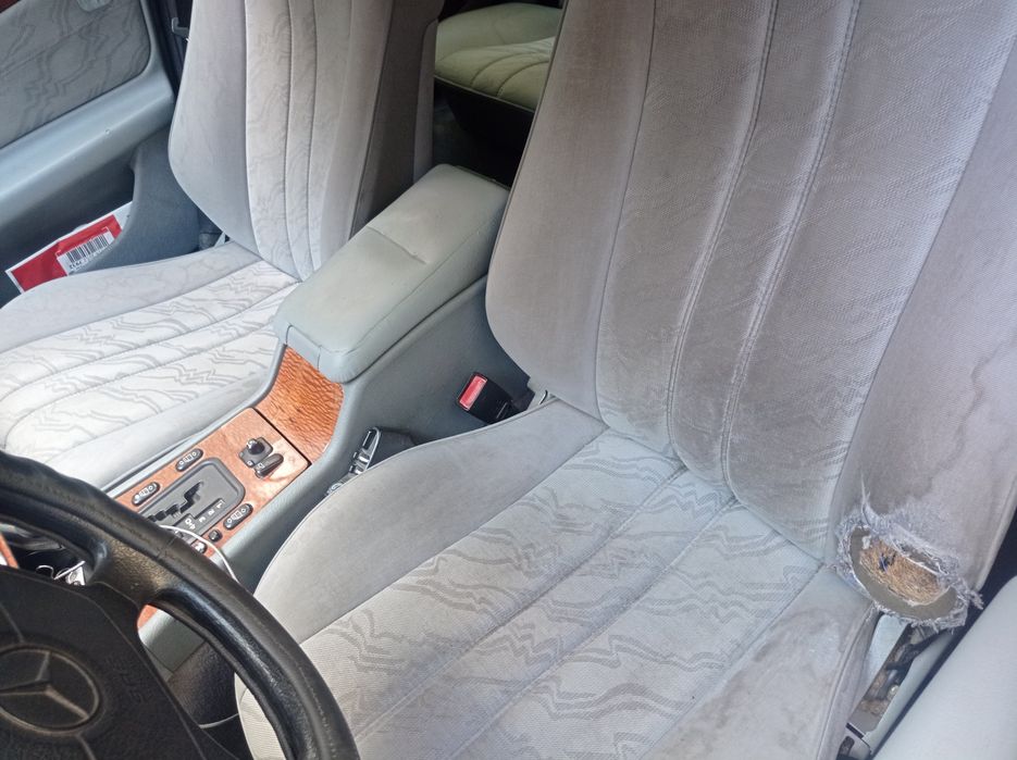 Продам авто Мерседес 210