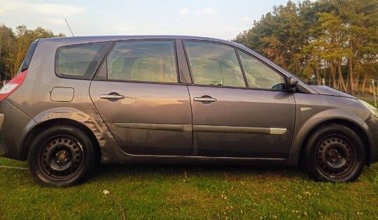 Renault Scenic 2005r.