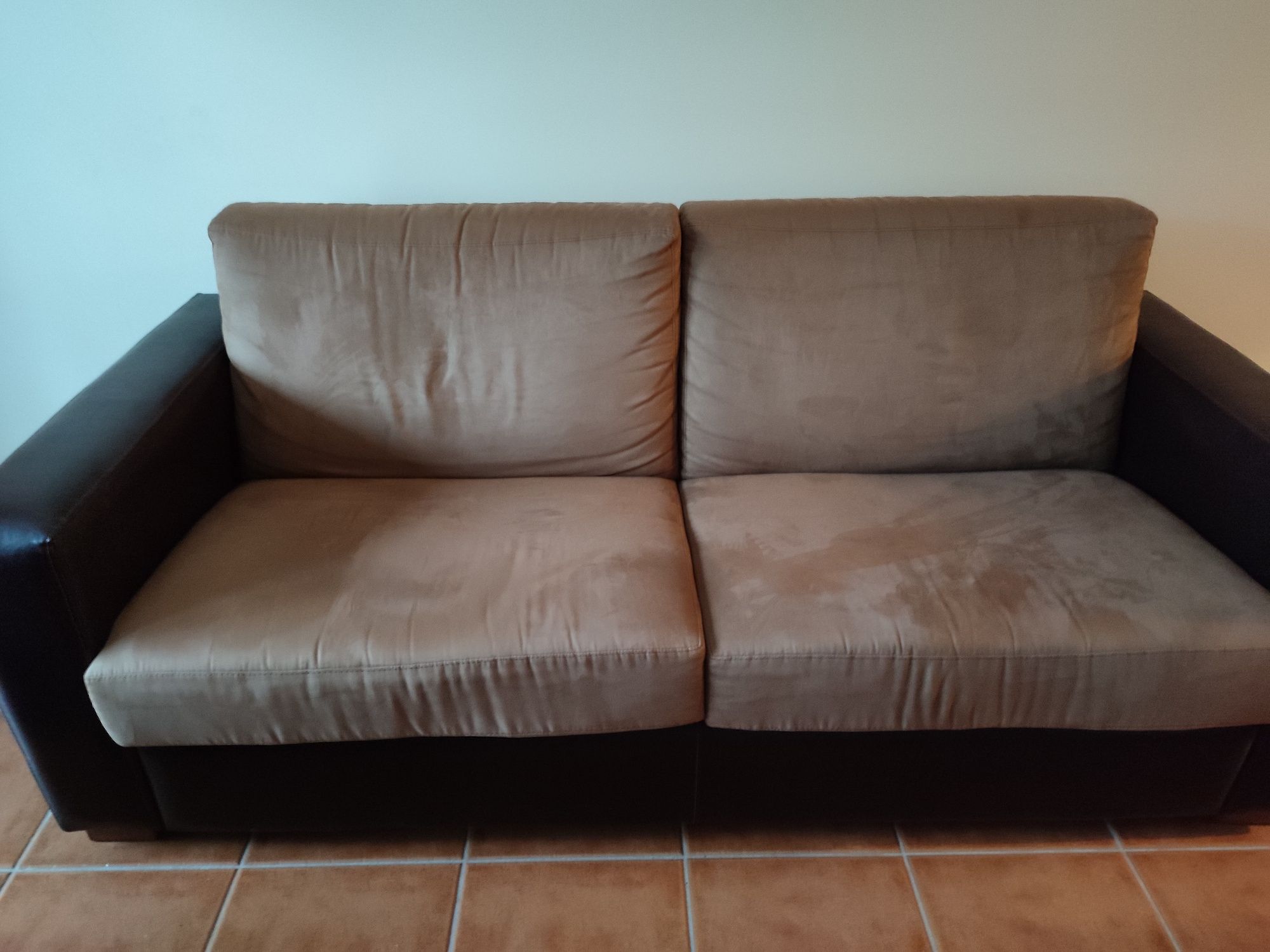 Sofas como novos.