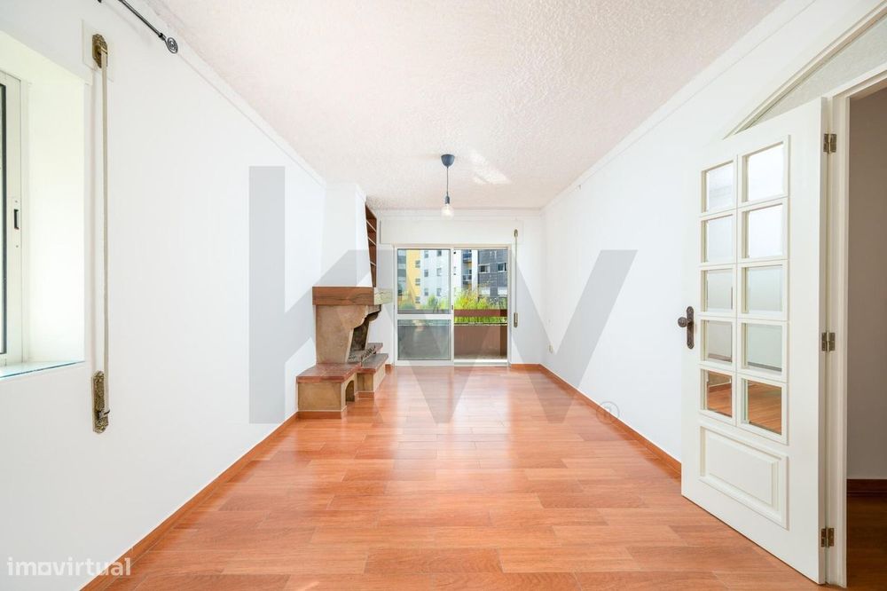 Arrendamento — Apartamento T3 com varanda — Vila Nova de Famalicão — H