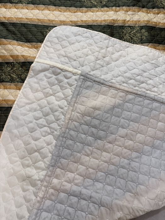 Покривало на ліжко