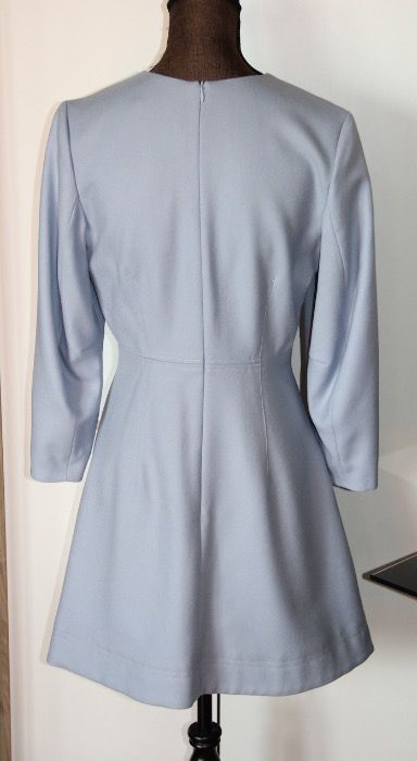 Wełniana niebieska sukienka SIMPLE 36 s wełna 34 xs błękitna
