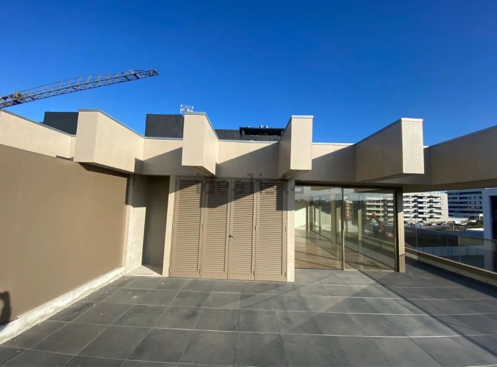Aluguer T2 penthouse com Terraço