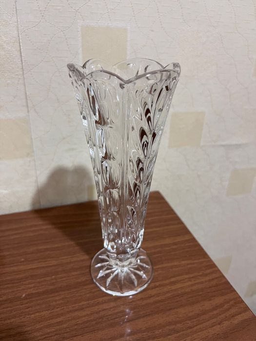 Вазочка хрустальная маленькая