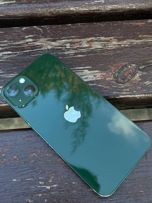 Айфон 13 на 128 Гб зелений