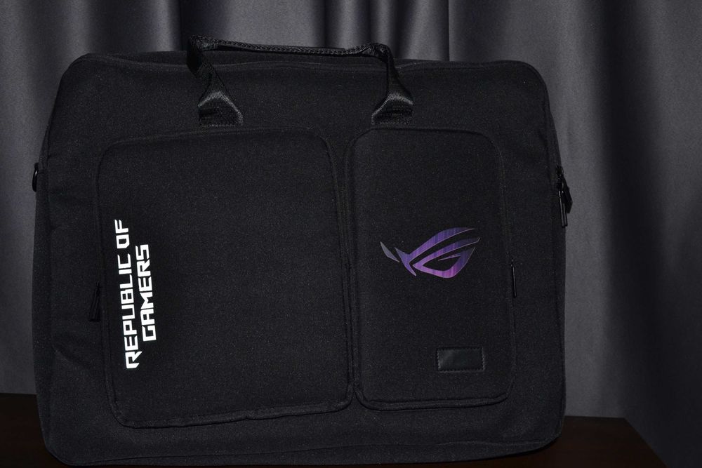 Сумка для ноутбука 17.3" дюймів, до 18дюймів 2 відділення, чорна