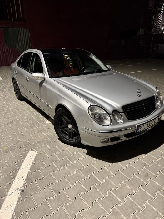 Мерседес E-clas 2.2 CDI