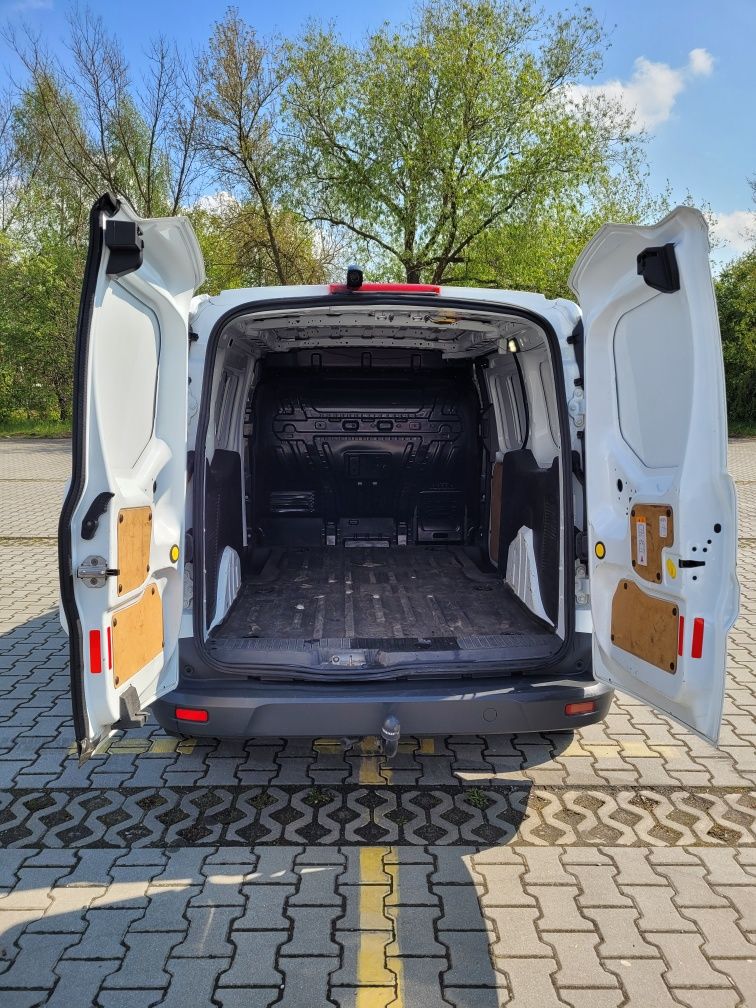 Ford Transit connect long