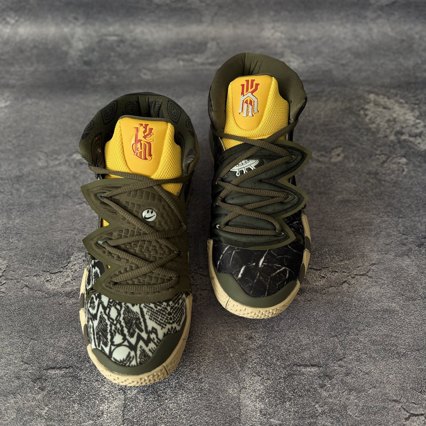Nike kyrie баскетбольні кросівки розмір від 41 до 45