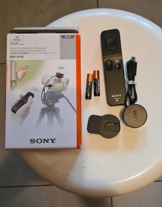 SONY RX-100IV в комплекте с SONY RMT-VP1K