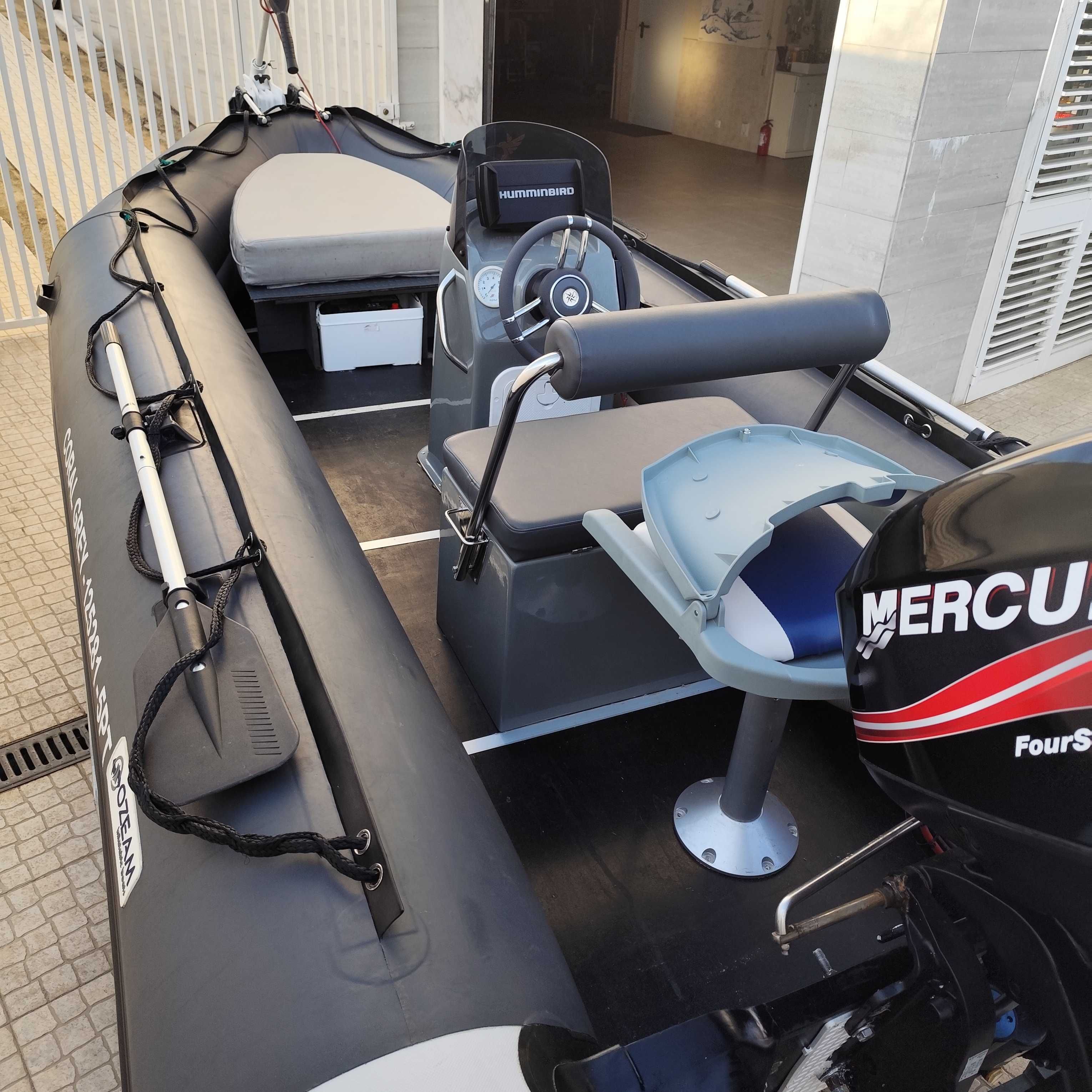 Pneumático Ozeam 5m c/ Mercury 40 hp injeção 4 tempos