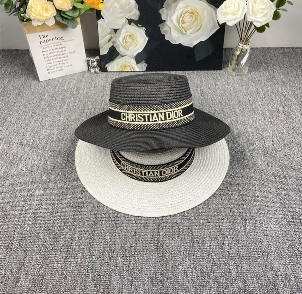 Капелюх в стилі dior